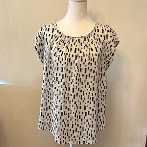 alice blue black white cap sleeve blouse Size L EUC